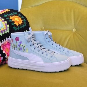 Puma Women's Light Blue Floral High-Tops